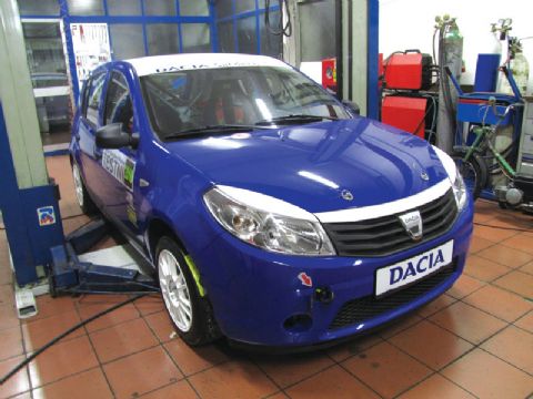 Dacia Sandero Rally