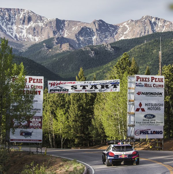 sebastien-loeb-pikes-peak-official-practice-sessions-2013-peugeot-2018-t16-pikes-peak