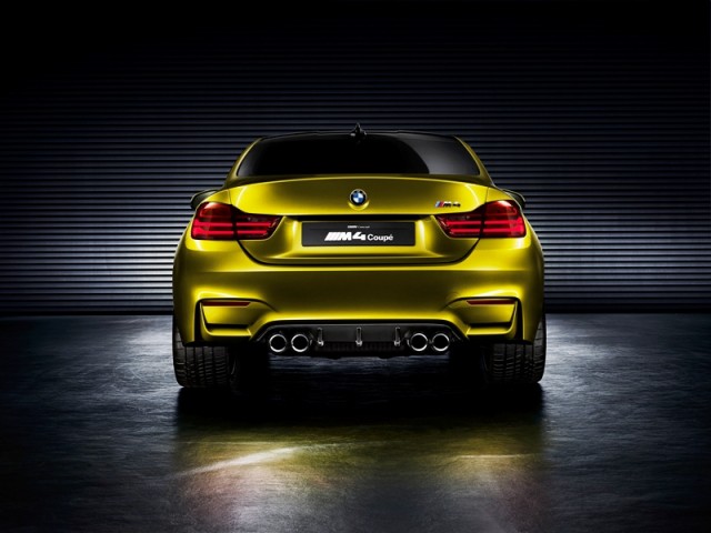 M4 Coupe spate
