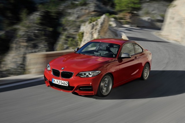 BMW_Seria_2_Coupe_small_800x533 (3)