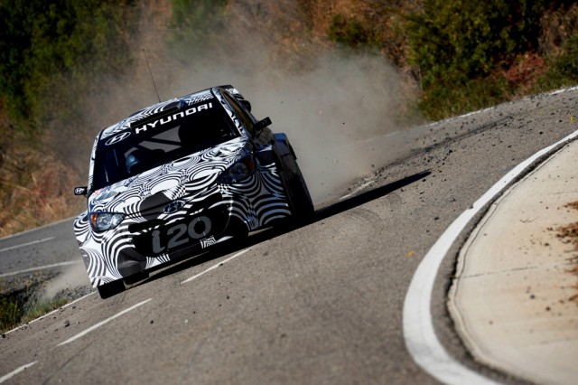 i20-WRC-October-Tarmac-Test-1