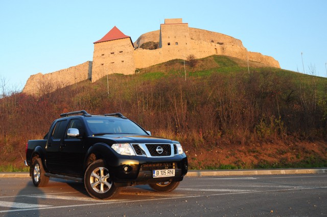 Nissan Navara-21