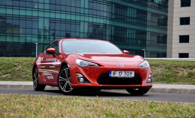 Toyota GT86-13