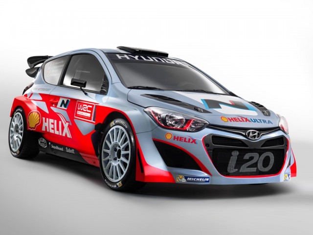 i20-WRC-Three-Quarters-Front_vari