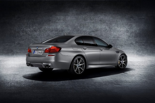 BMW_M5_30_Jahre_medium_1600x1068 (3)