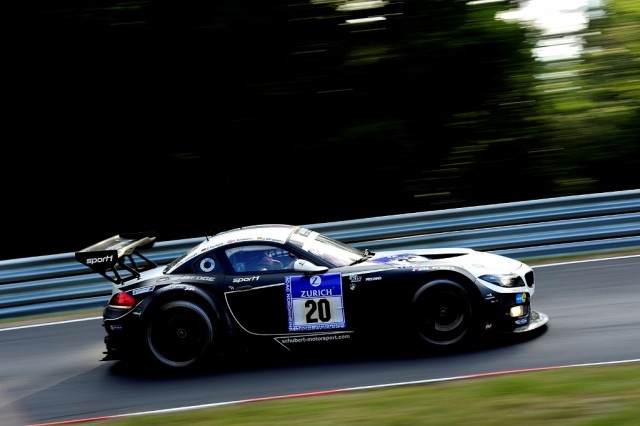 2014_24h_Nurburgring_medium_1600x1065 (1)