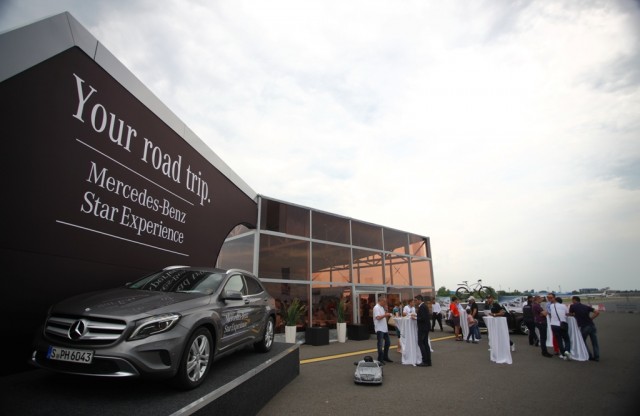 Mercedes-Benz Roadshow Star Experience (8)