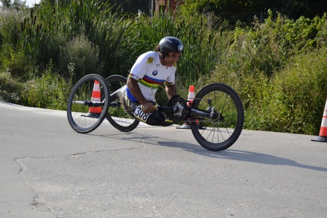 Alessandro_Zanardi_Cupa_Mondiala_de_Paraciclism_Segovia_medium_1600x1066 (1)