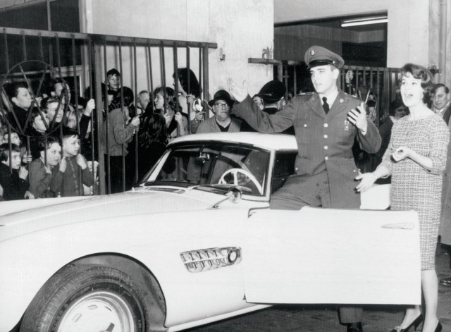 BMW_507_condus_de_Elvis_Presley_medium_1600x1018