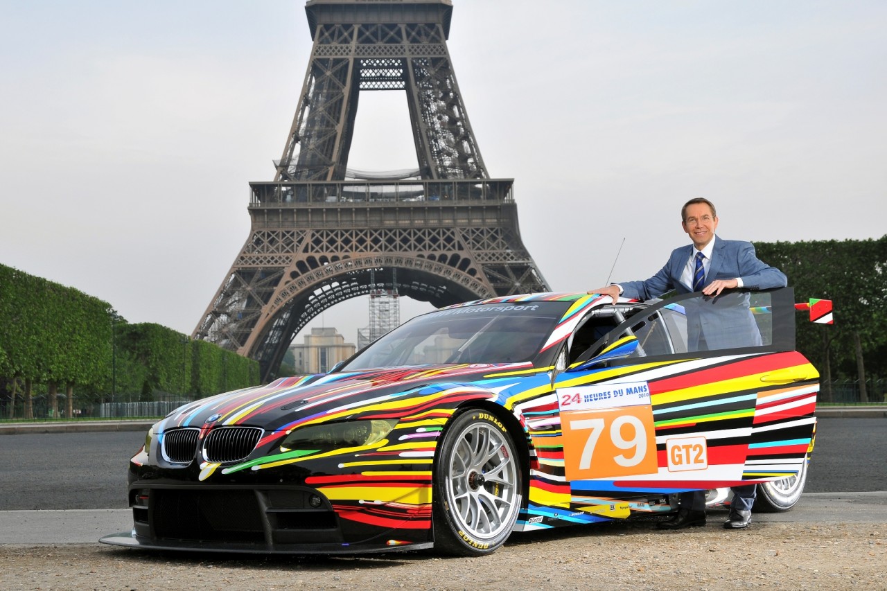 Jeff Koons and the 17th BMW Art Car at Tour Eiffel in Paris, 2010 (05/2010)