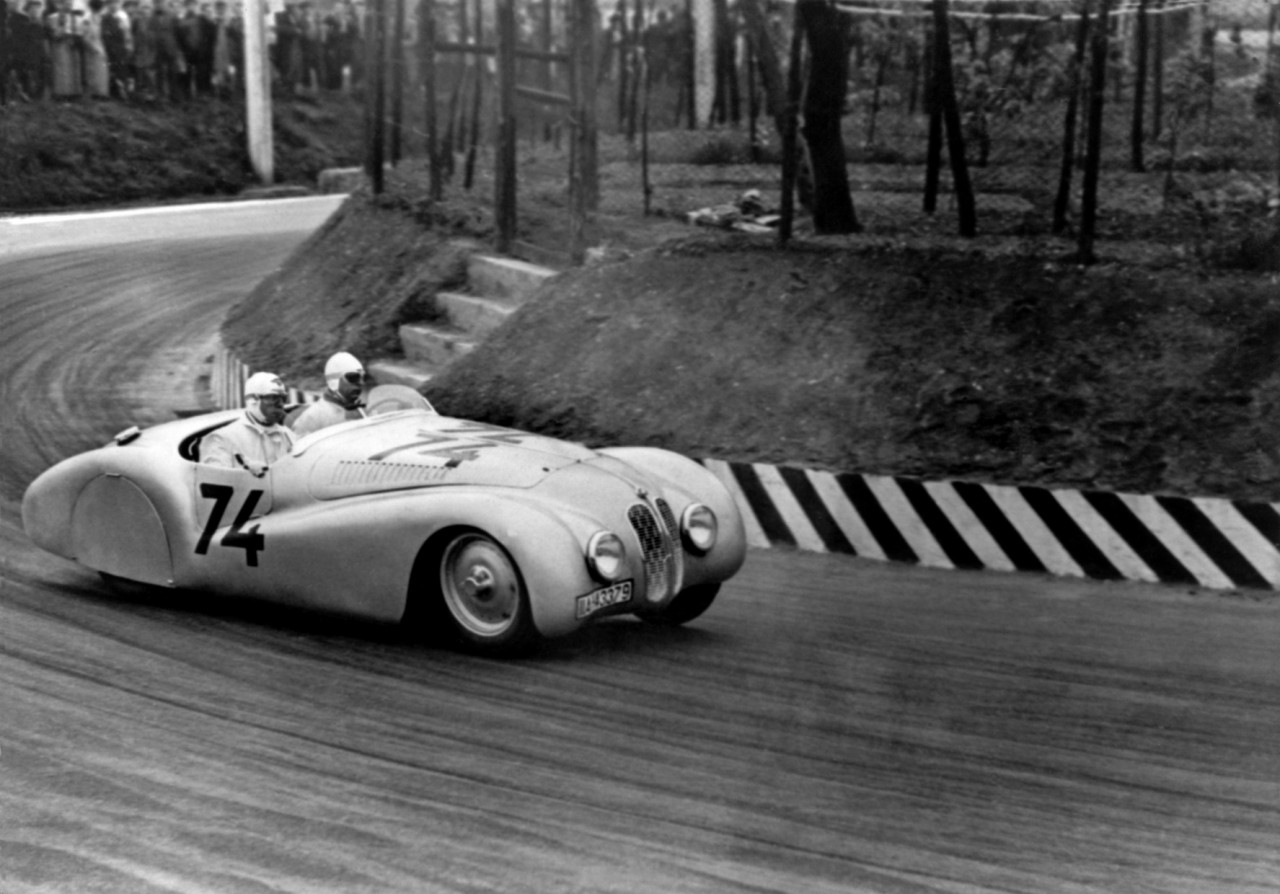 BMW 328 "Mille Miglia" Roadster  1st Italian Mille Miglia Grand Prix in Brescia, April 28, 1940 