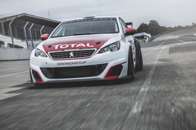 Peugeot 308 Racing Cup 4