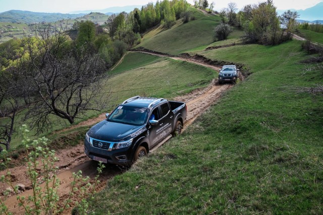 Nissan Navara NP300-26