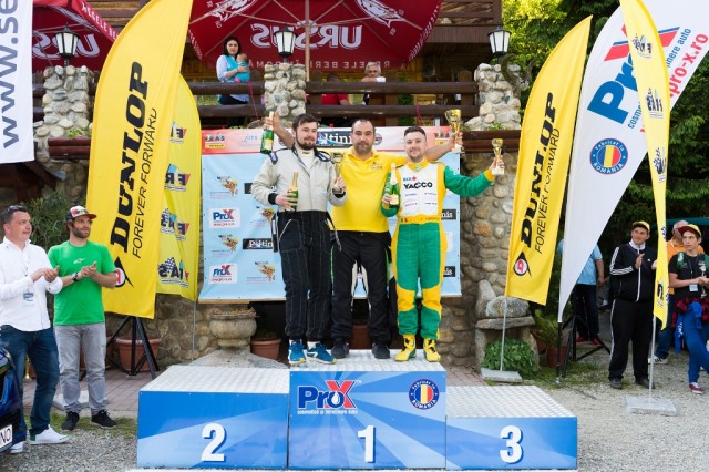 podium paltinis H3